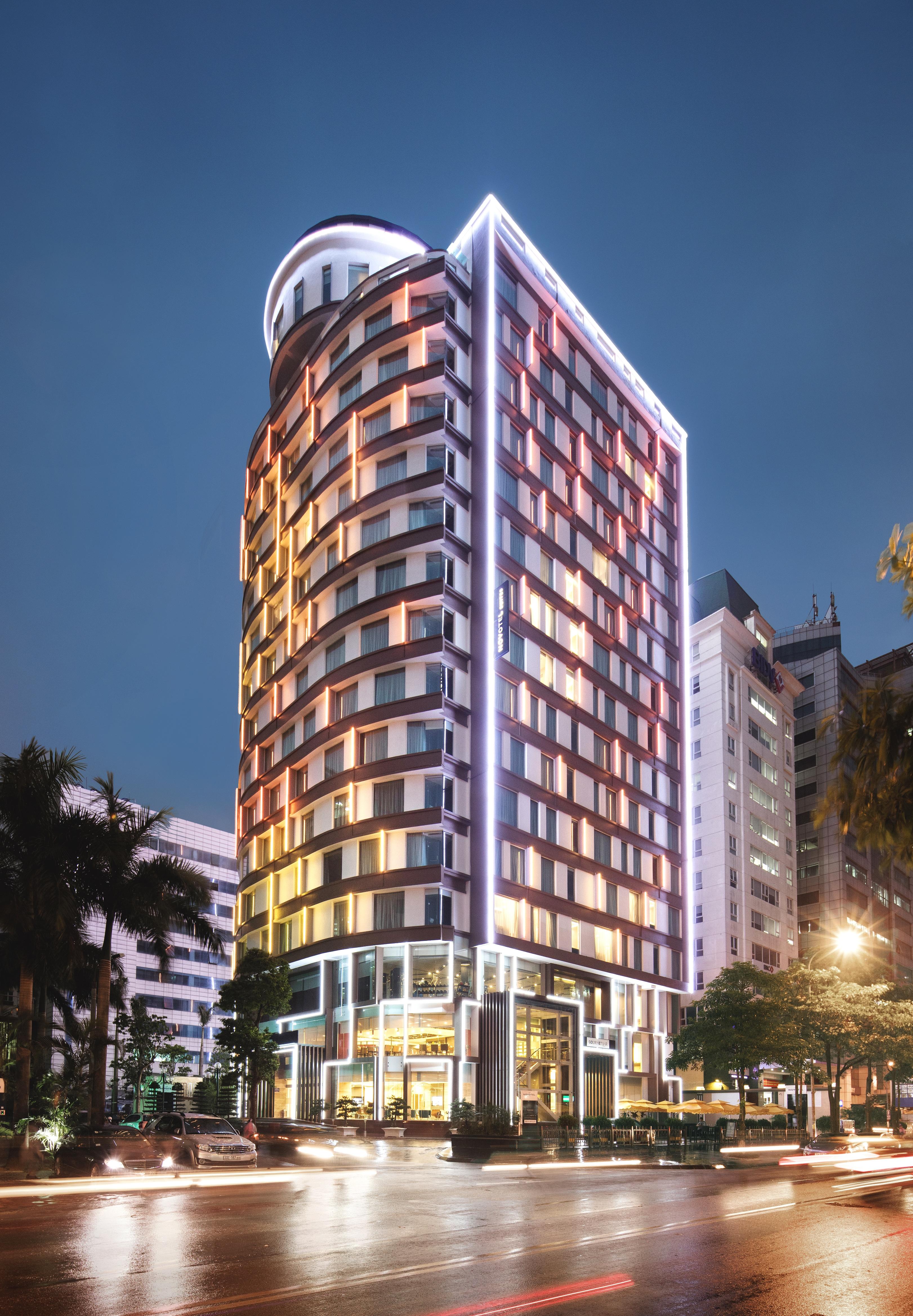 Novotel Suites Hanói Exterior foto